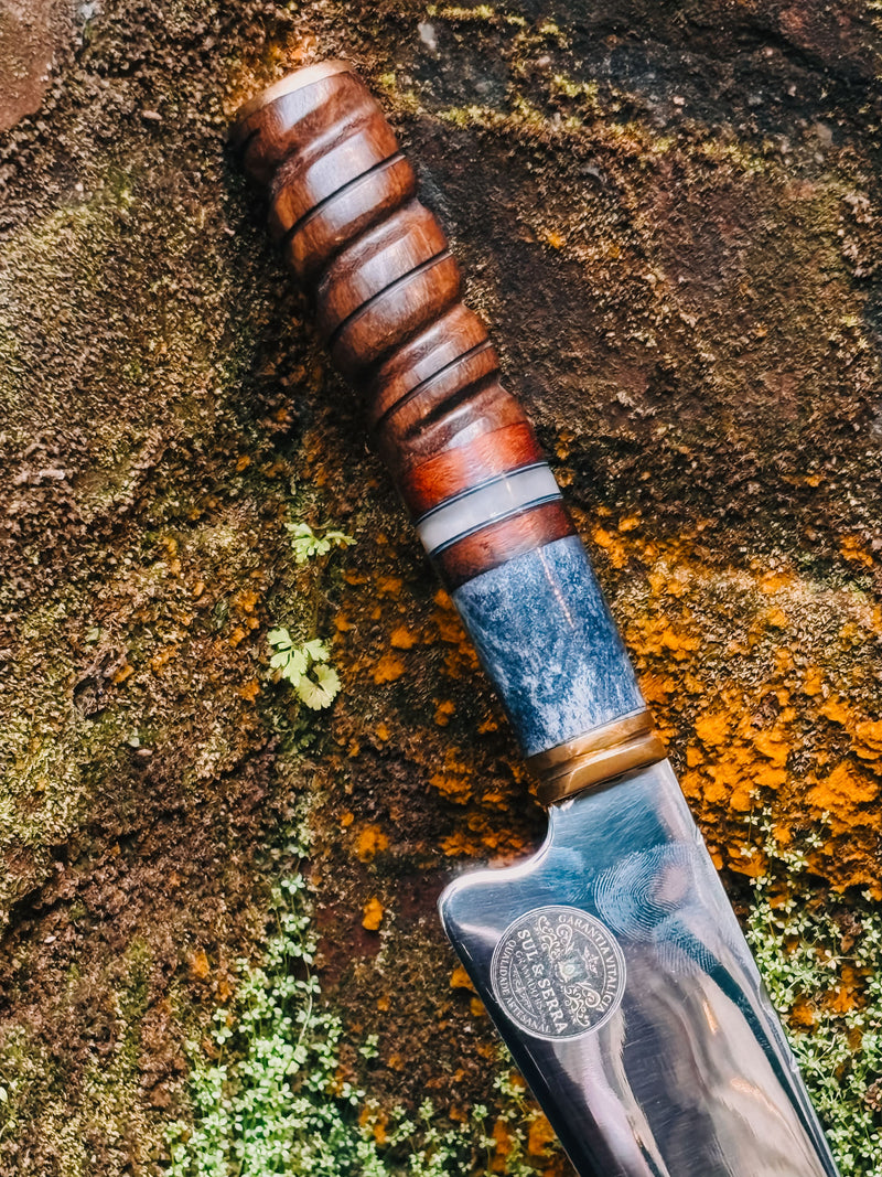 Faca de Churrasco 10" com Cabo em Madeira Torneado e Osso