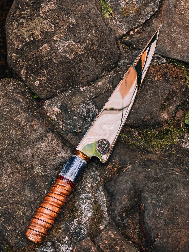 Faca de Churrasco 10" com Cabo em Madeira Torneado e Osso